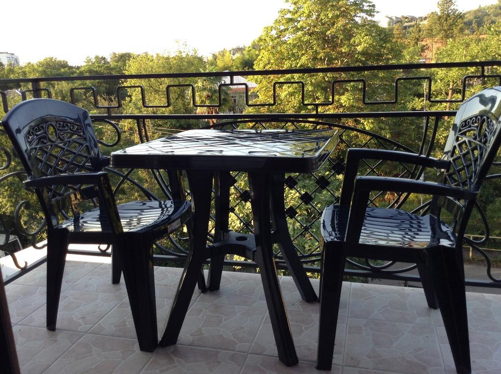 Lasha Guest House Makhinjauri Εξωτερικό φωτογραφία