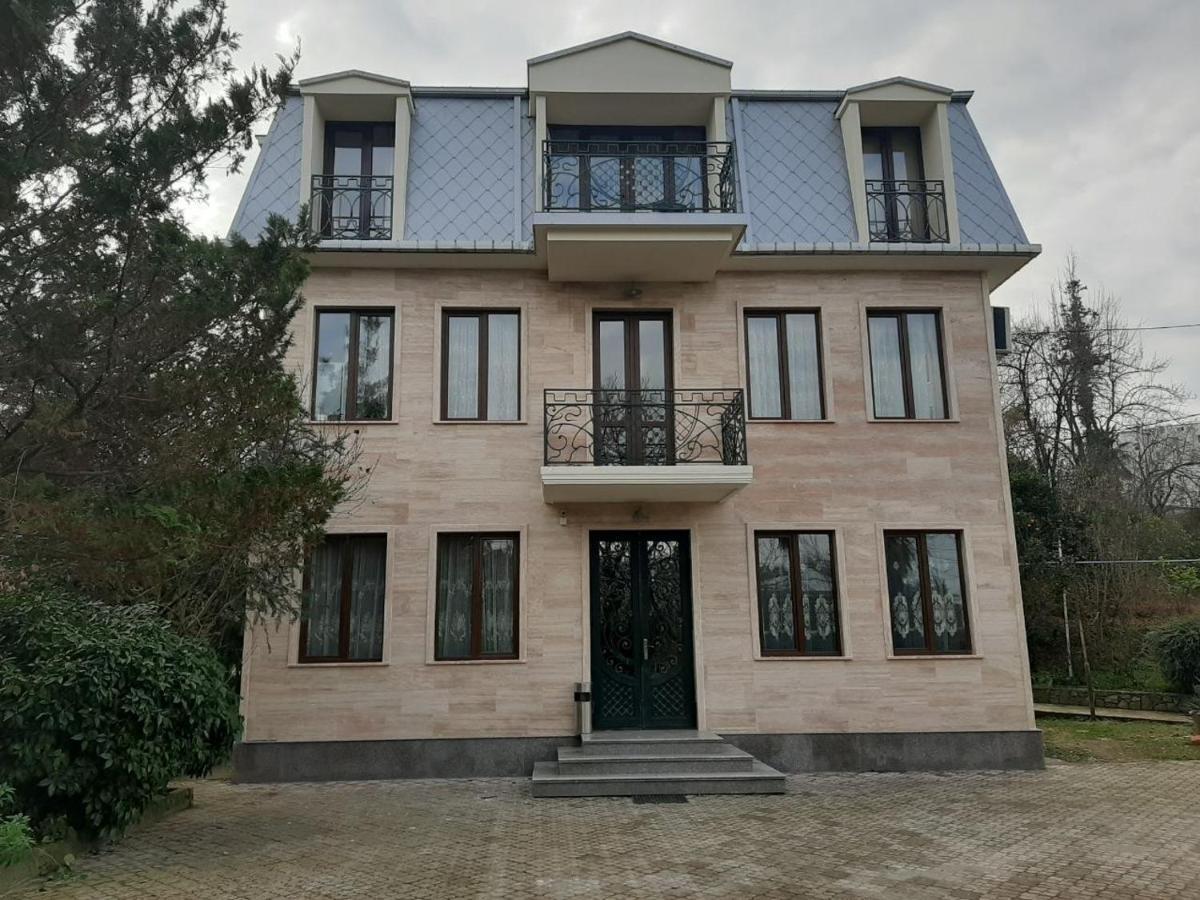 Lasha Guest House Makhinjauri Εξωτερικό φωτογραφία